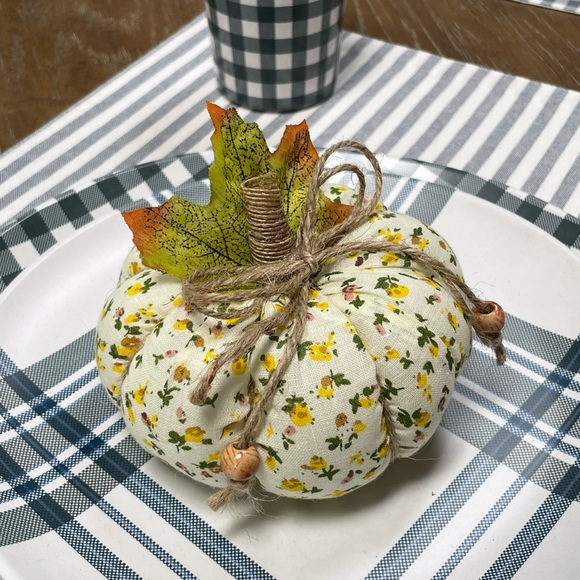 One Orange Pumpkin of Your Choice Stuffed Fabric Pumpkins Fall Farmhouse Decor - Picture 4 of 8